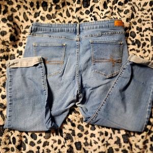 Levi's jean capris